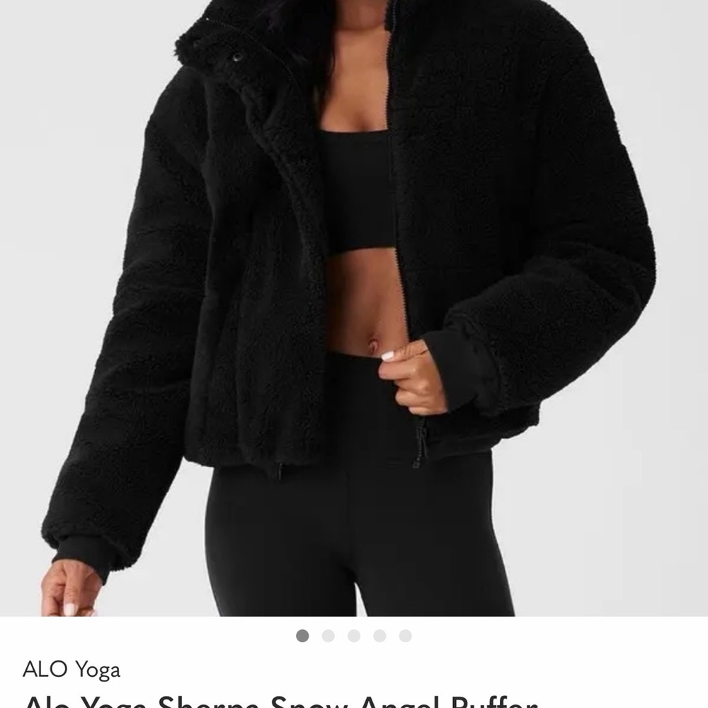 ALO Yoga Black Fleece Puffer Jacket - Picture 4 of 4